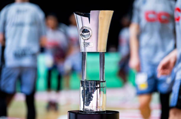 从一个有潜 从一个有潜