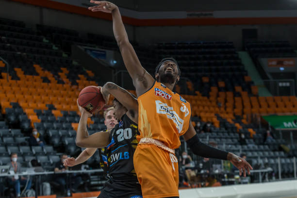 力和潜力 力和潜力